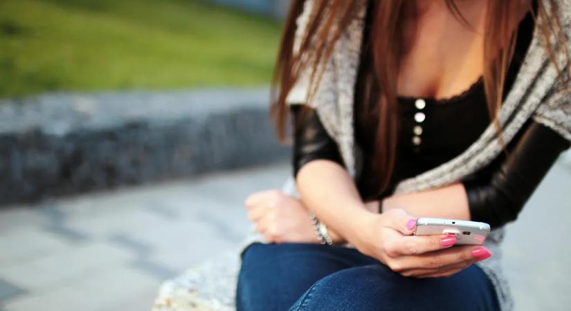 Meztelen képeket próbált kizsarolni kiskorú lányoktól egy fiatal férfi – az egyik áldozata 12 éven aluli volt