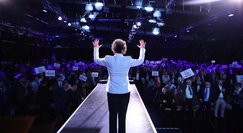 A DK felszólítja Csányi Sándort, hogy álljon el az elbocsátásoktól