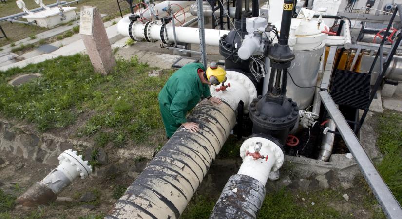 Brüsszel megszólalt a Barátság kőolajvezeték leállására, üzentek Magyarországnak is