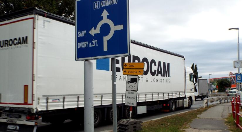 Életveszélyes érsekújvári gyalogátkelők – a testület is foglalkozik a problémával