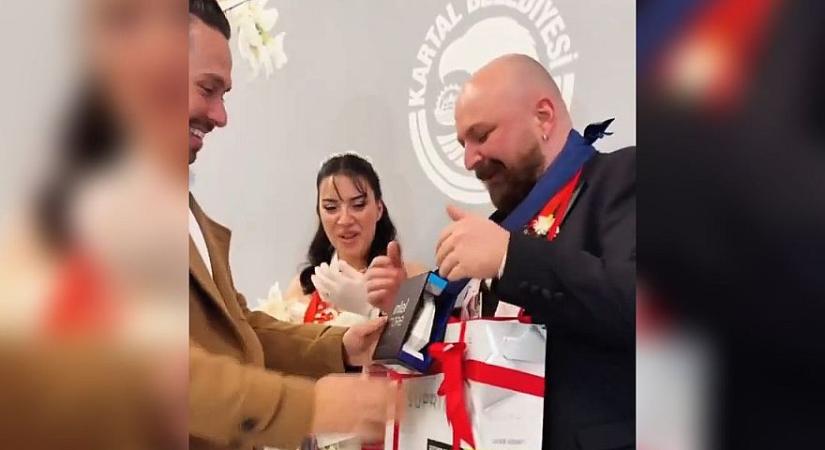 Olyan drága lett a RAM és a videókártya, hogy már van ahol már ezeket adják nászajándékba