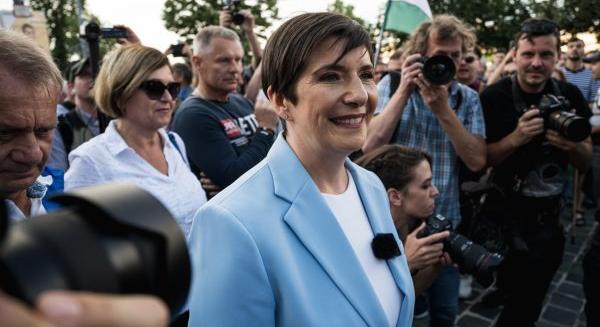 Dobrev Klára: Csányi Sándort, fejezze be a tömeges kirúgásokat, ne az emberek sorsán nyerészkedjen!