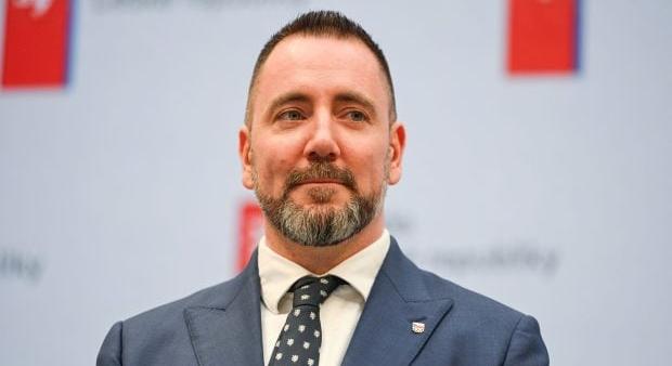 Véget érhet a cseh kormányzati vita: Babiš bemutatta az új környezetvédelmi miniszterjelöltet