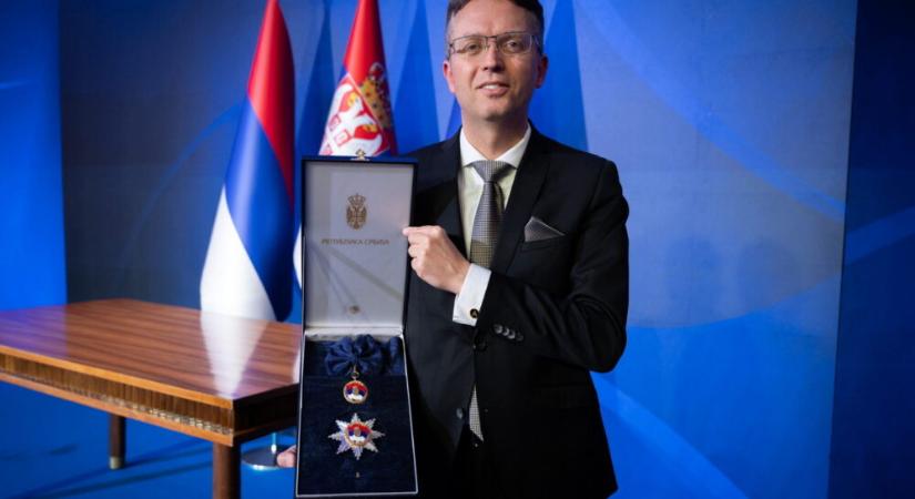 Magas szerb állami kitüntetést kapott Hankó Balázs