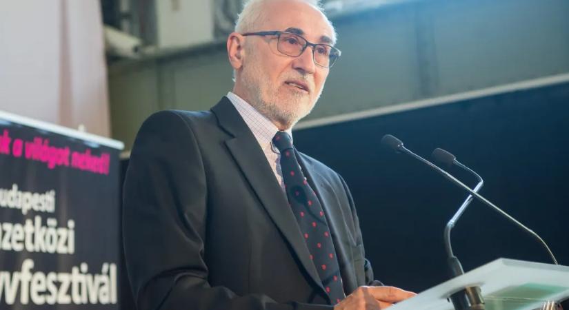 Romsics Ignác: Az 1989–90-ben létrehozott demokratikus államrendet vezérelvű autokráciává silányítottuk