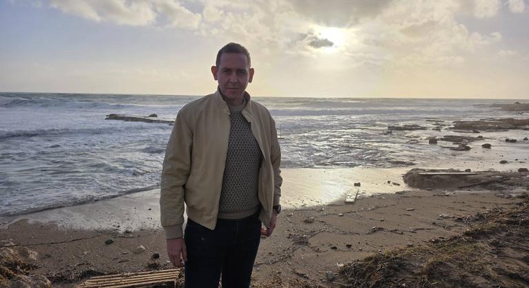 Már Ferihegyen lecsaptak a rendőrök Molnár Gusztávra, videón az akció