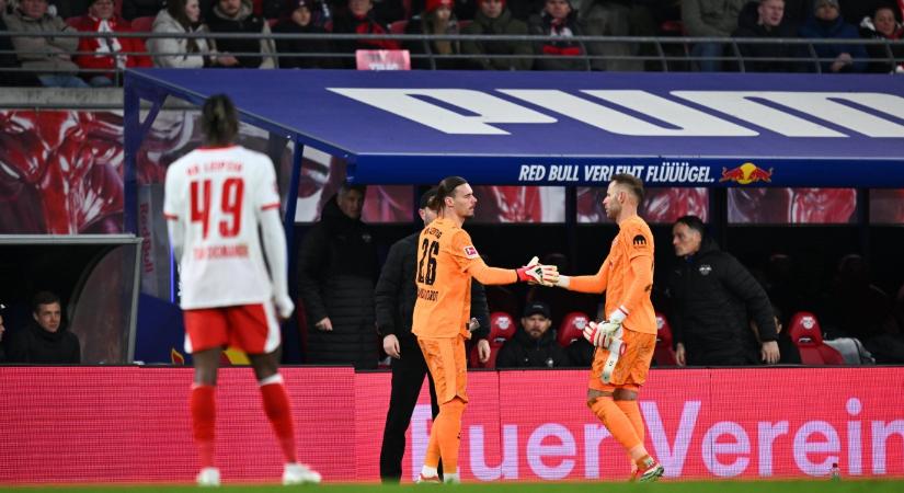 Kiderült, meddig nem léphet pályára a sérült Gulácsi Péter