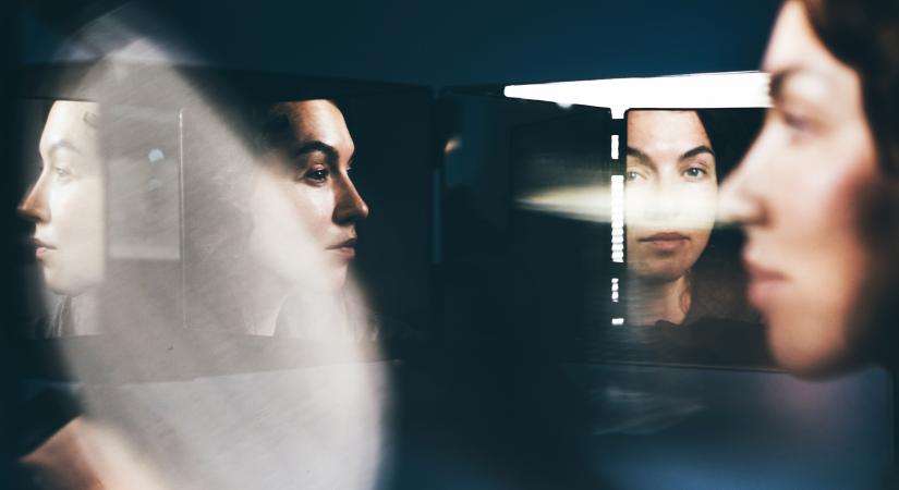 Nem vagy sem introvertált, sem extrovertált? Lehet, hogy otrovertált vagy!