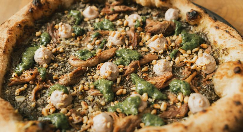 Ókori római recept nyomán készített pizzát a Neverland