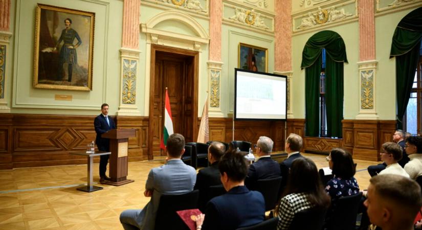 Az NKE fennállásának 15. évfordulója alkalmából tartottak tanácskozást