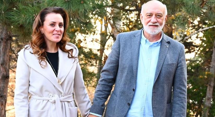 Csalásért büntetett kuruzsló Csézy férje, akit neves rákkutatóként mutatott be Magyar Péter