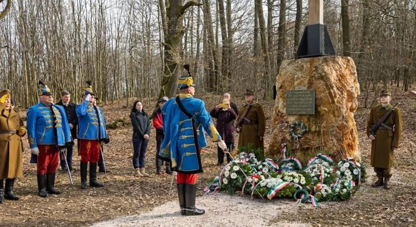 Vér áztatta a Vértes földjét, amikor megőrült a világ