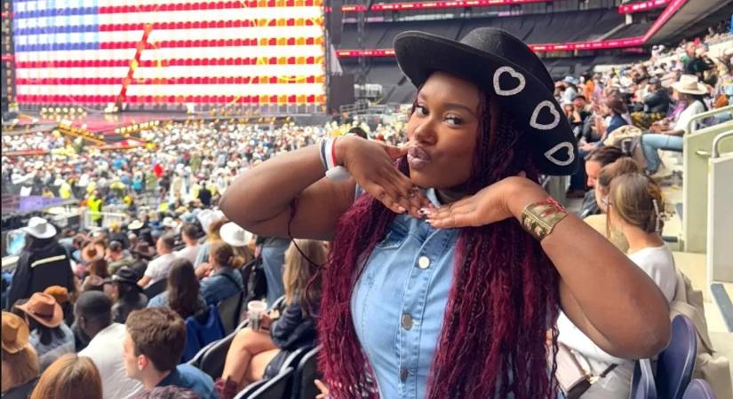 Gyógyíthatatlan rákkal diagnosztizálták a fiatal nőt - bőrén vette észre az első tünetet