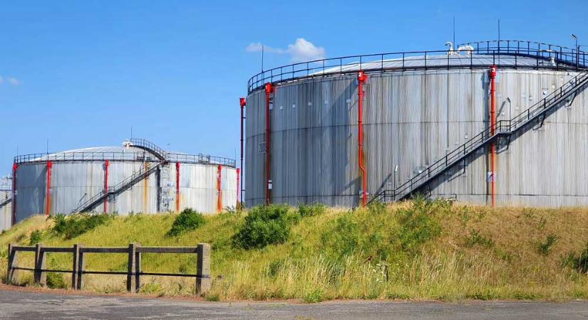 Hetek óta nem jön az orosz olaj a Barátság vezetéken, a MOL a stratégiai készlet felszabadítását kéri a kormánytól