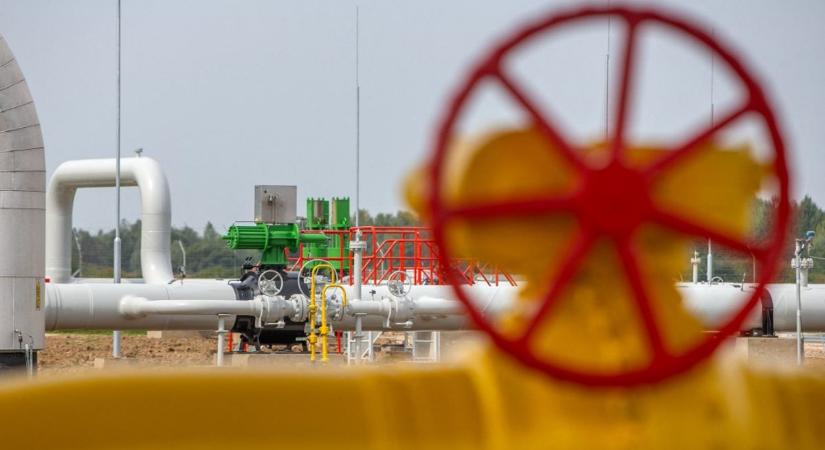 Brüsszel kitartottja megszakértette: a magyarok nem is érzik a rezsicsökkentést, nem járnak jól az orosz olajjal