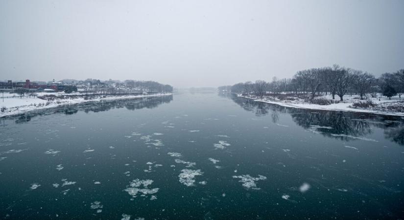 Tragédia kutyasétáltatás közben – a feleség meghalt, a férjét továbbra sem találják