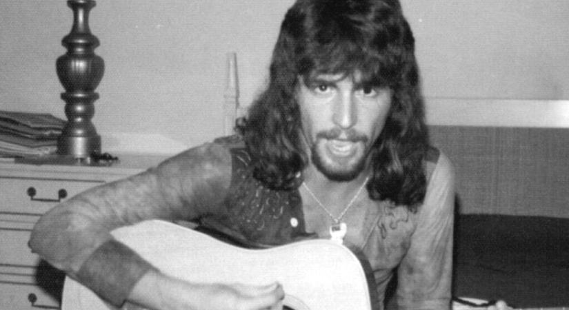 44 ÉVE HALT MEG REJTÉLYES KÖRÜLMÉNYEK KÖZÖTT AZ LGT GITÁROSA