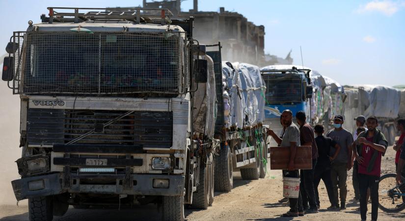 Izrael engedélyezte édességek és energiaitalok Gázai övezetbe szállítását a ramadán előtt