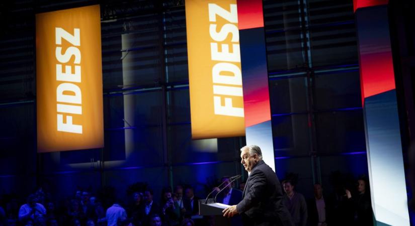 Orbán Viktor kiadta a parancsot a Fidesz választmányi ülésén: „No Shell, no Erste”
