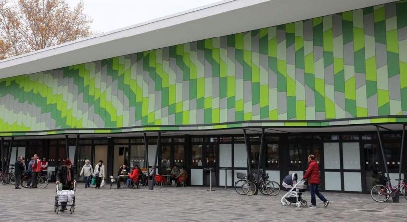Negyvenhat éve mindennapjaink része a győri vásárcsarnok