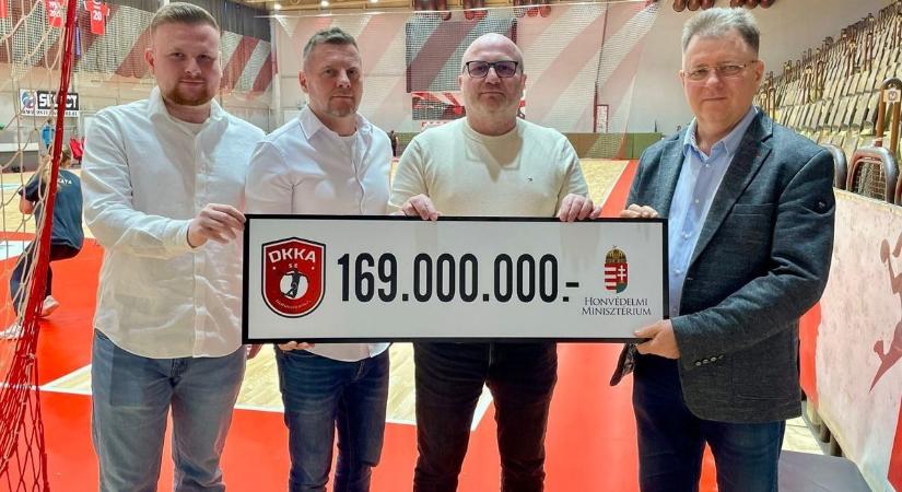 169 millió az utánpótlásnak – nem az adósságokra ment a kézilabdás támogatás