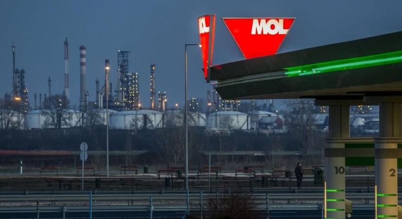 Leállt a Barátság, lép a MOL: stratégiai készletekhez nyúlhat Magyarország