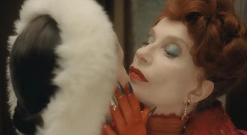 Kísértet járja be Közép-Európát, a vérszívás kísértete