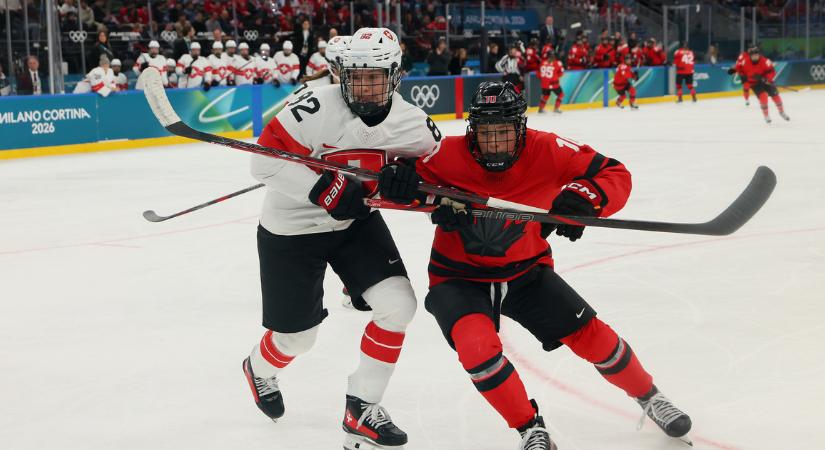 Jöhet a női hoki örökrangadója, nem borult a papírforma az elődöntőben