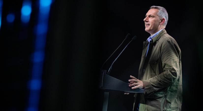 Itt az új szlogen, Lázár János árulta el