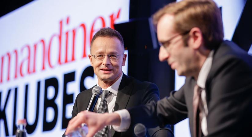 Hatalmas meglepetés a Mandiner Klubesten, Szijjártó Péter amerikai kollégája után egy váratlan vendéggel is találkozott