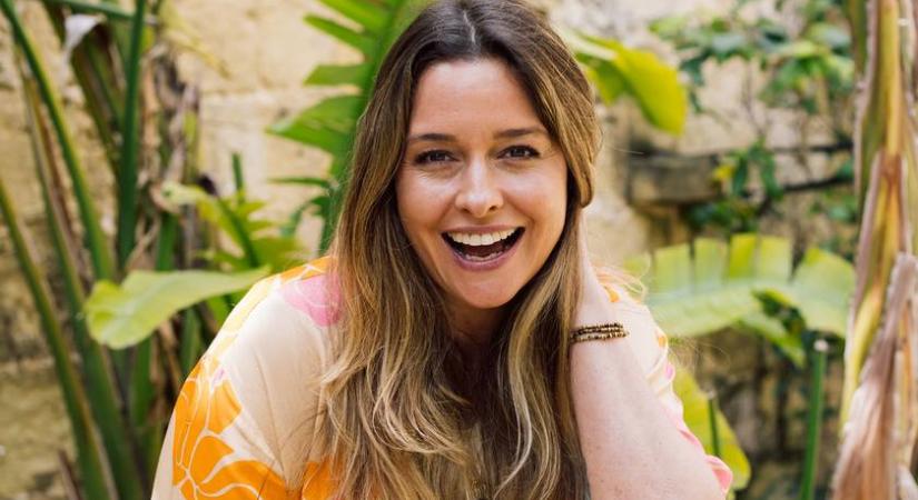 Wossala Rozina testvéreivel és édesapjával ritka fotókon: nővérével főztek ünnepi vacsorát