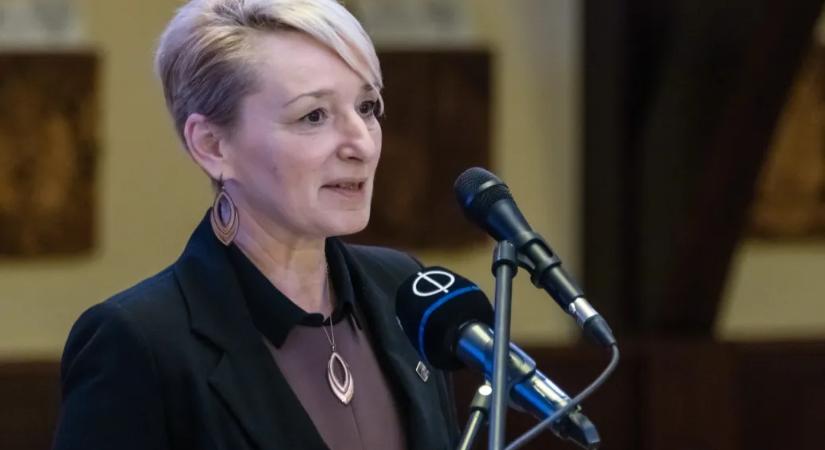 Czunyiné szerint hibázott a férje a Cica-homok bányáról szóló kuvaszos kommentjével