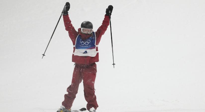 Halasztás után kanadai aranyérem a női szabadstílusú sízők big air döntőjében
