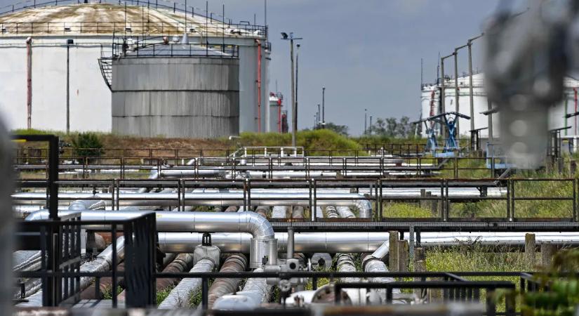 Drámai bejelentést tett a MOL az üzemanyag-ellátásról