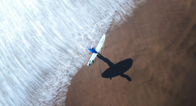 Halálra szúrták az ismert sportolót – a 31 éves barátnőjét megkötözték és kirabolták