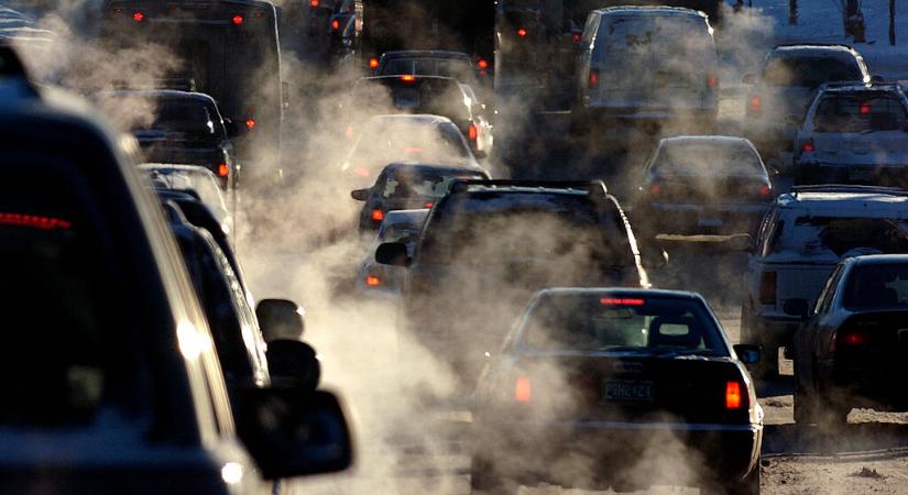 Az autók nem szennyezik a környezetet Trump szerint