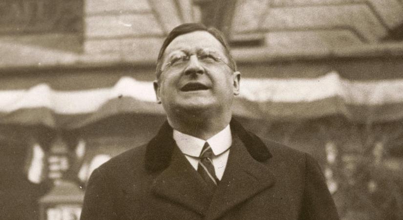 Klebelsberg Kuno emlékestet rendeznek a Malom utcán