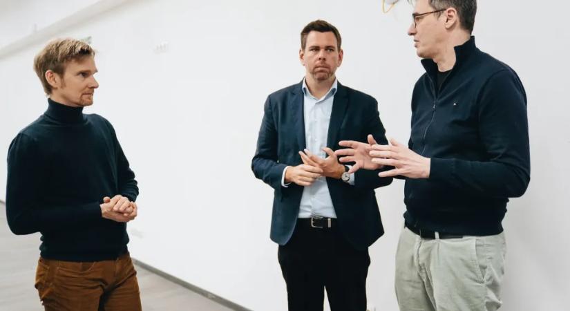 Karácsony és Vitézy is ott ül Rákosrendező zsűrijében, 14 iroda tervei közül kell választaniuk