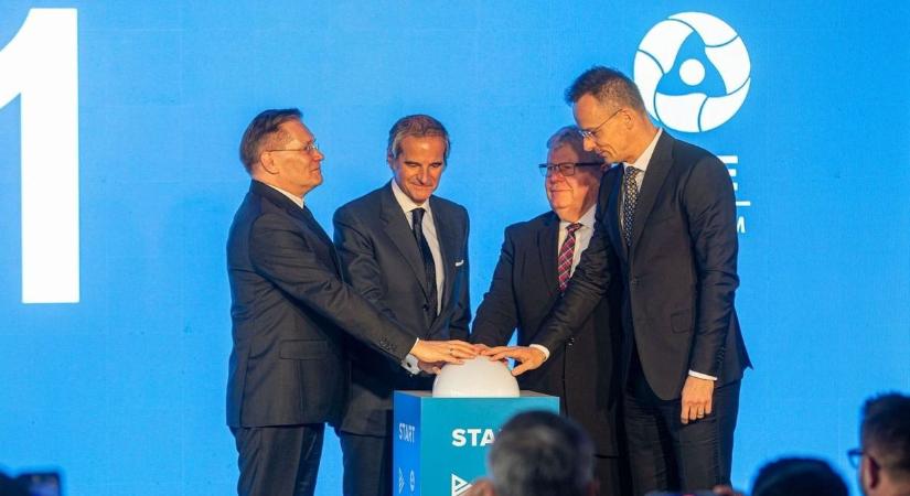 Szijjártó Péter szerint a két új blokk a rezsicsökkentés fenntartásának záloga