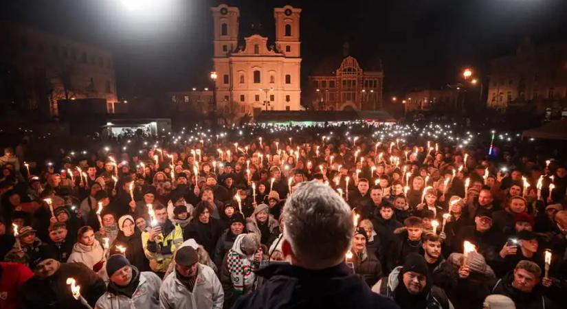Publicus: 9 százalékponttal vezet a Tisza a biztos pártválasztóknál, a DK is bejutna a parlamentbe