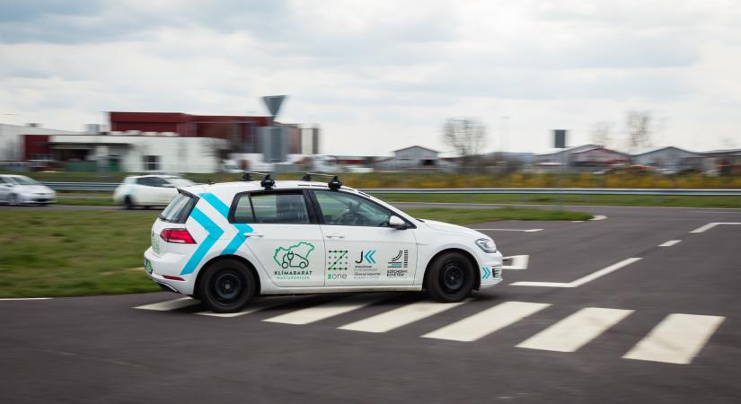 Hallgatói mérések: a gyakorlatorientált mérnökképzést szolgálja a győri Egyetem Zalaegerszegi Innovációs Parkja