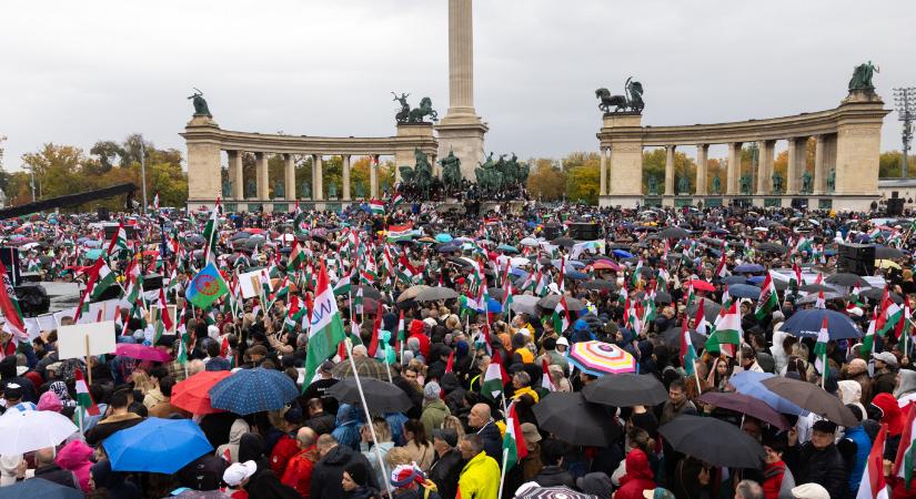 Magyar Péter és a Tisza is menetel március 15-én