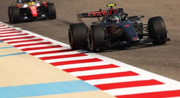 Menetrend, közvetítés: jön az utolsó téli F1-es teszt 2026-ban