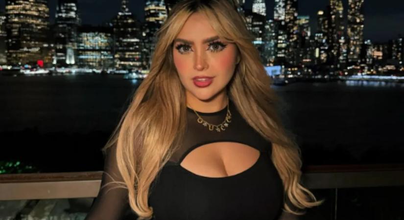 AriGameplays, a mexikói streamer és videójátékos kőkemény mellekkel győzi le az ellenfeleit - szexi galéria