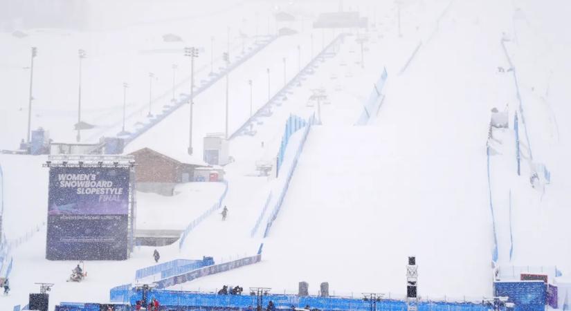 Téli olimpia: elhalasztották a női hódeszkások slopestyle-döntőjét