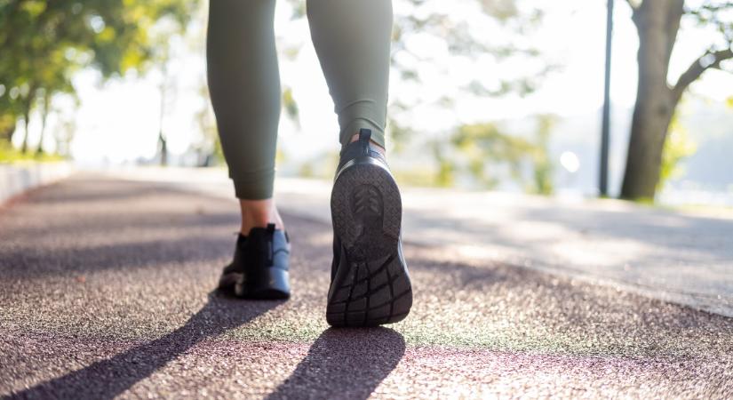 Nem 10 000 lépés kell az egészséghez?