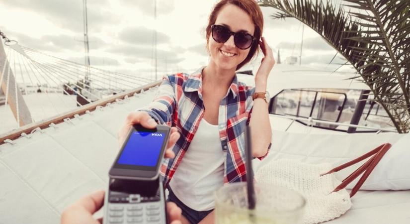 Pörögnek a bankkártyák az olimpia környéki vállalkozásoknál