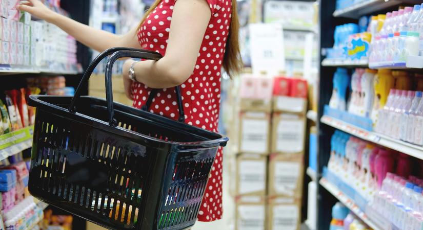 Óriási drágulás jön a magyar boltokban, keresni kell majd ezt a slágerterméket, válságba került a szektor