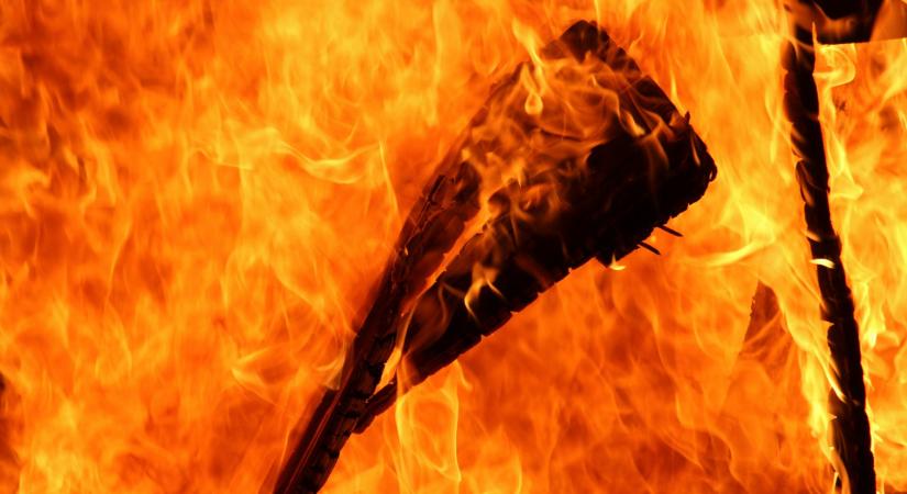 Tinédzserek borzalmas tűzhalála Katalóniában – videó