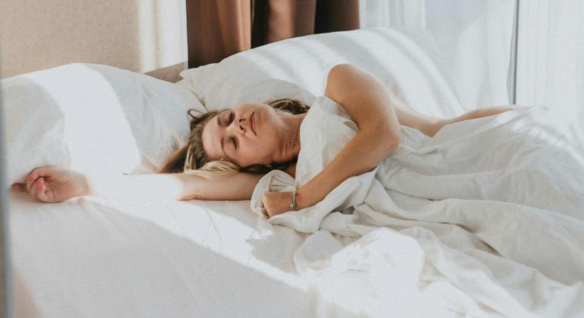 Aludj végre pihentetően – természetes megoldások álmatlanság ellen